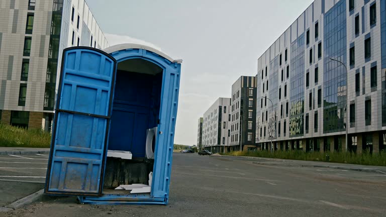 Best Deluxe Portable Toilet Rental  in West Sharyland, TX